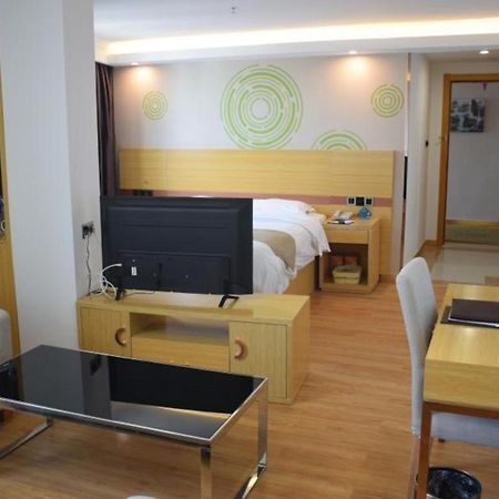 Greentree Inn Qingyuan Qinghe Avenue Branch Zewnętrze zdjęcie